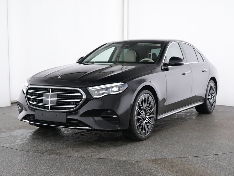 Mercedes-Benz E 200 2025