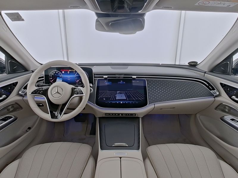 Mercedes-Benz E 200 - 6