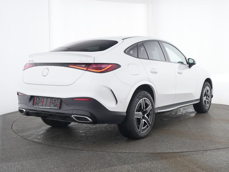 Mercedes-Benz GLC 300 e 4M Coupe - 2