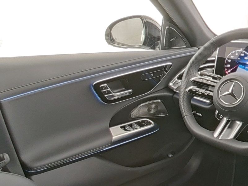 Mercedes-Benz E 200 - 9