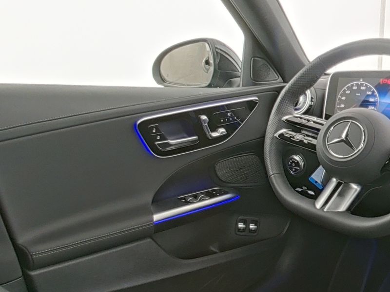 Mercedes-Benz C 300 e - 9