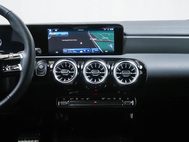 Mercedes-Benz A 250 e - 9