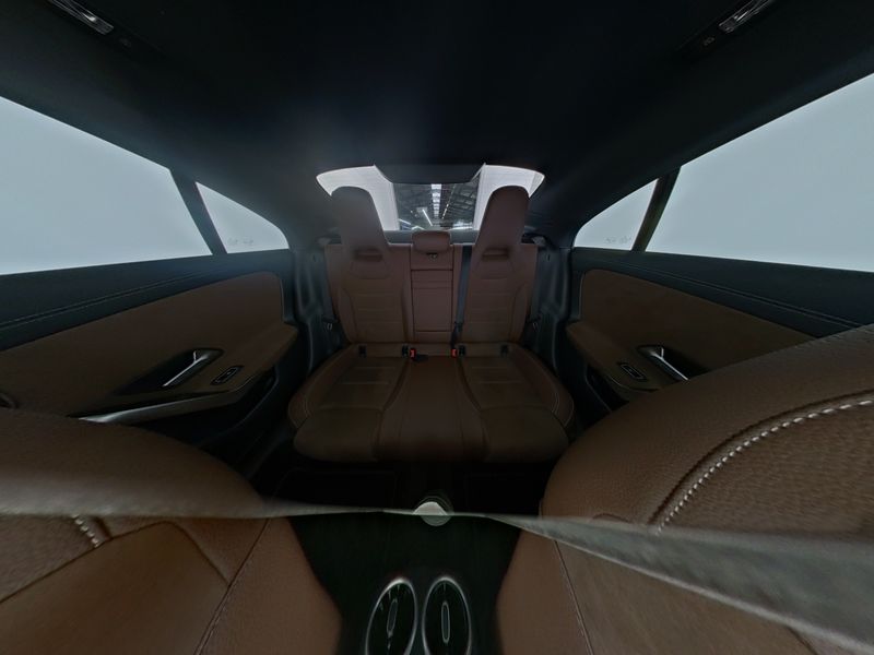 Mercedes-Benz CLA 250 e - 7